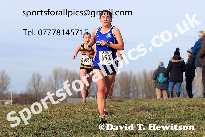 Senior Women, 2025 Start Fitness NEHL Sherman Cup/Divison Shield, Temple Park, South Shields. Photo: David T. Hewitson/Sports for All Pics